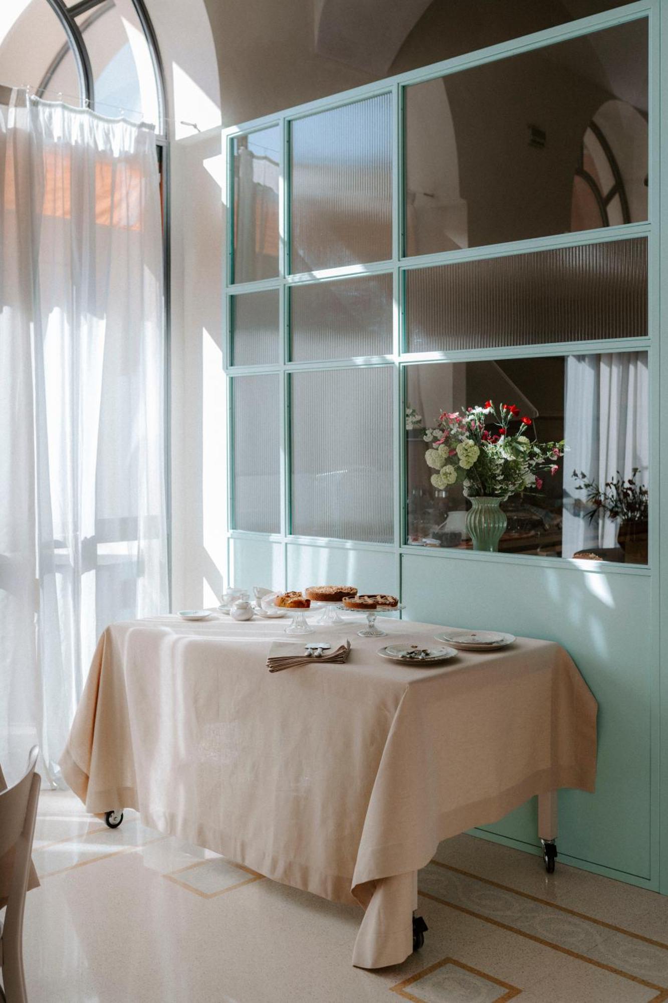אלבה Alma Bed & Breakfast מראה חיצוני תמונה